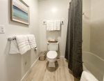 Full Bathroom/ Shower and Tub combo